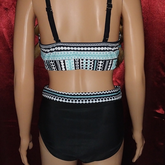 Swimsuit - Picture 2 of 2